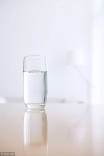 玻璃杯 陶瓷杯 塑料杯 ...原来最安全的是它