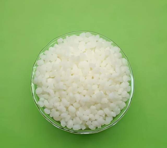塑料制品中的塑化剂背后 是孩子的性早熟和致癌
